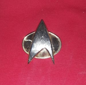 1988 Star Trek communications  pin.